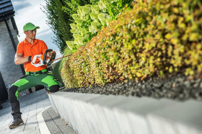 Hedge Maintenance detail